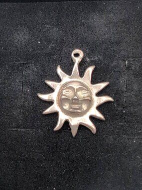 Vintage DJM 925 Sterling Silver 3D Sun Face Pendant 1" Weighs 3.85g VGC Navajo?